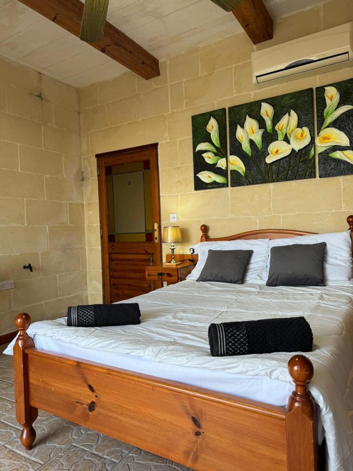 Tal-Bir Farmhouse Hotel Nadur Exterior foto
